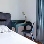Madeleine's Rated 8 Traveller Center Appartments Apartment
