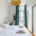 Madeleine's Rated 8 Traveller Center Appartments Apartment Bordeaux