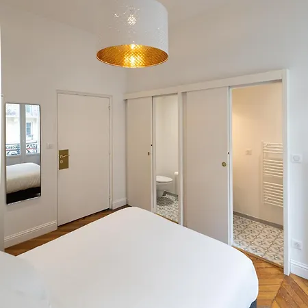 아파트 Madeleine's Rated 8 Traveller Center Appartments