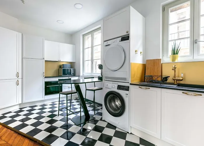 Madeleine's Rated 8 Traveller Center Appartments