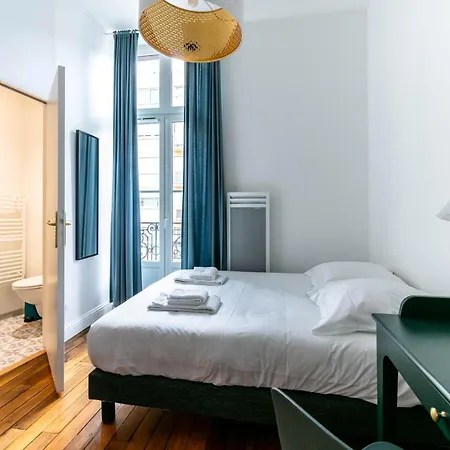 Madeleine's Rated 8 Traveller Center Appartments Apartmán